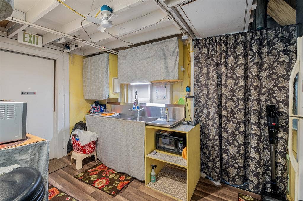 133 S Buffalo Street, Canton, TX 75103
