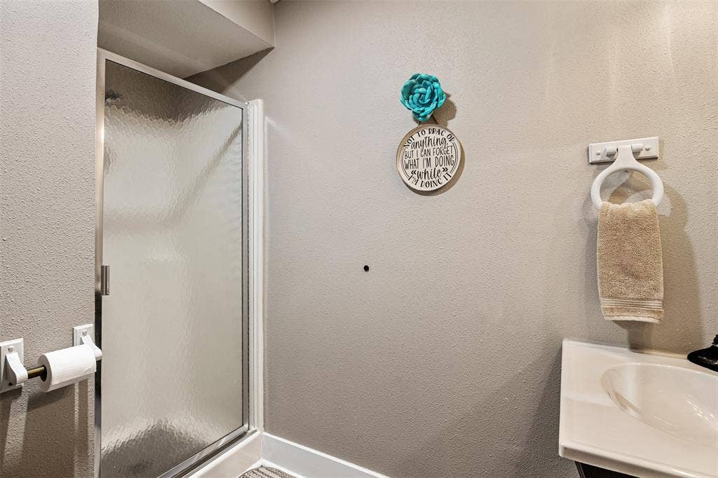 133 S Buffalo Street, Canton, TX 75103