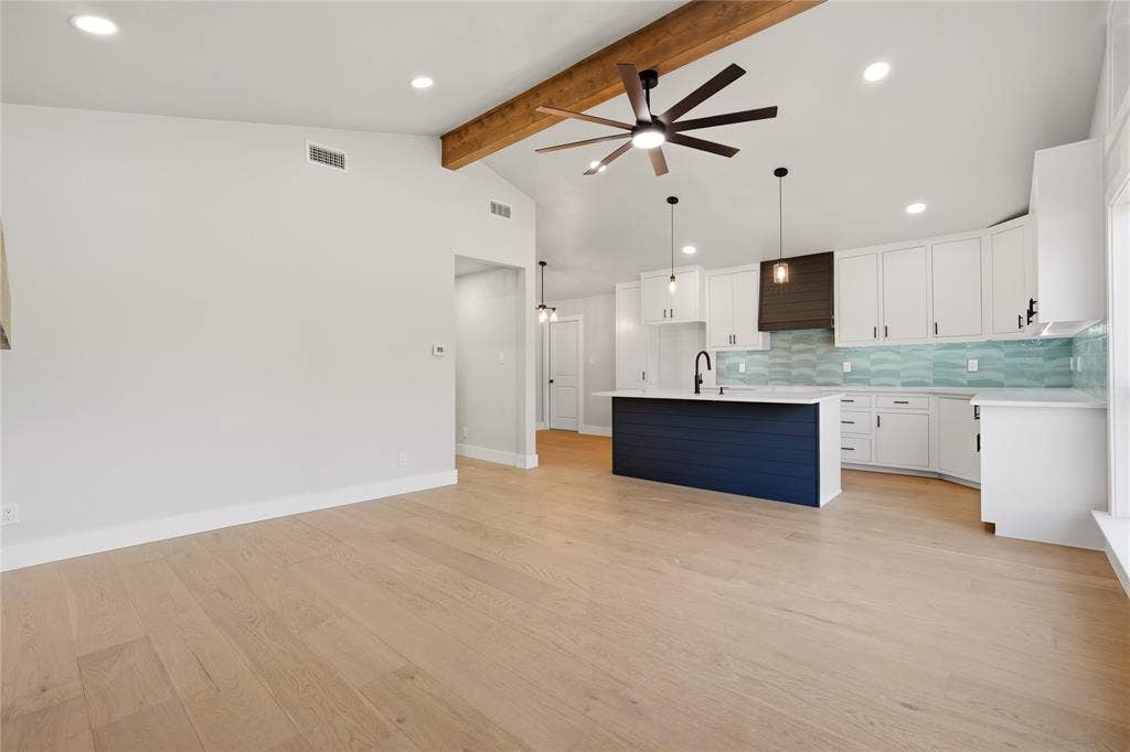 8095 County Road 3415, Lone Oak, TX 75453 8095 County Road 3415, Lone Oak, TX 75453