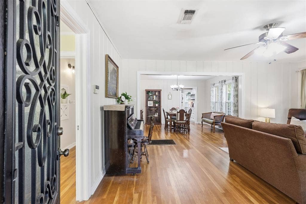 3104 Yucca Avenue, Fort Worth, TX 76111 3104 Yucca Avenue, Fort Worth, TX 76111