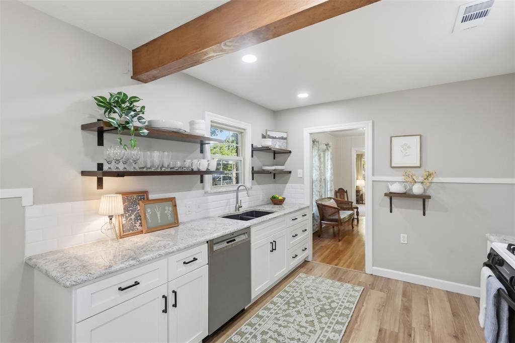 3104 Yucca Avenue, Fort Worth, TX 76111 3104 Yucca Avenue, Fort Worth, TX 76111