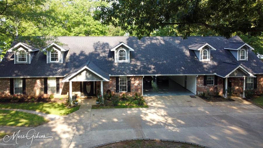 Property photo for 947 Judy Lane, Benton, LA