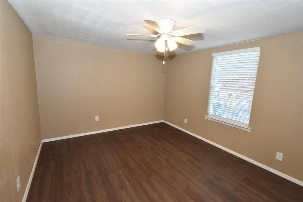 1212 Belvedere Drive, Arlington, TX 76010
