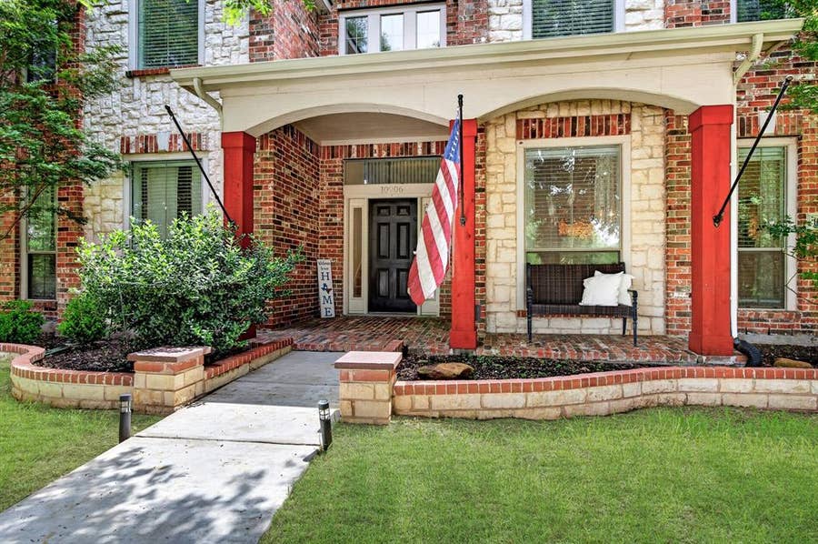 Property photo for 10906 Ascot Drive, Frisco, TX