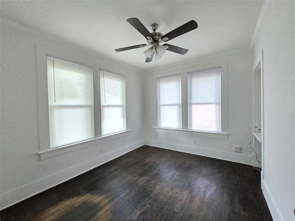630 N Ewing Avenue, Dallas, TX 75203 630 N Ewing Avenue, Dallas, TX 75203