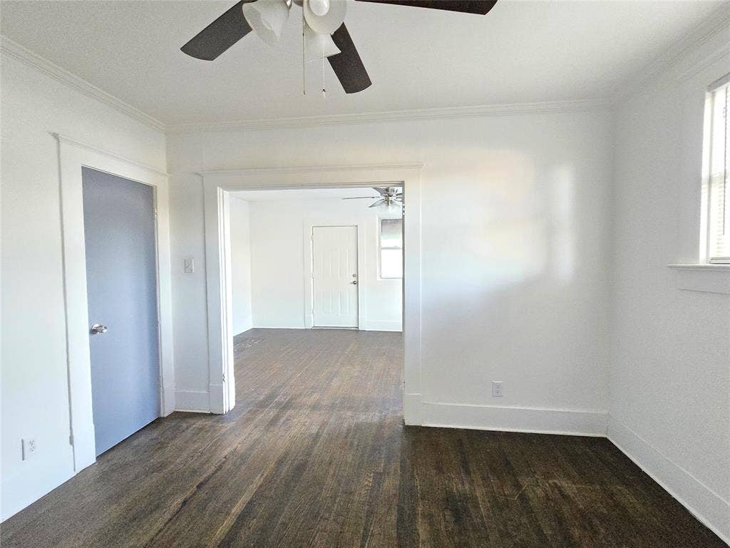 630 N Ewing Avenue, Dallas, TX 75203 630 N Ewing Avenue, Dallas, TX 75203