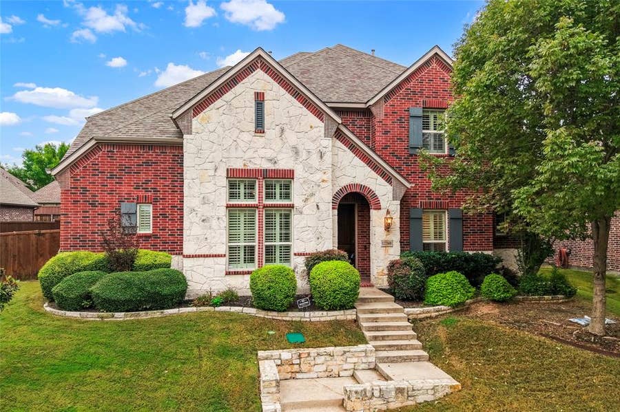 Property photo for 12260 Burgess Lane, Frisco, TX