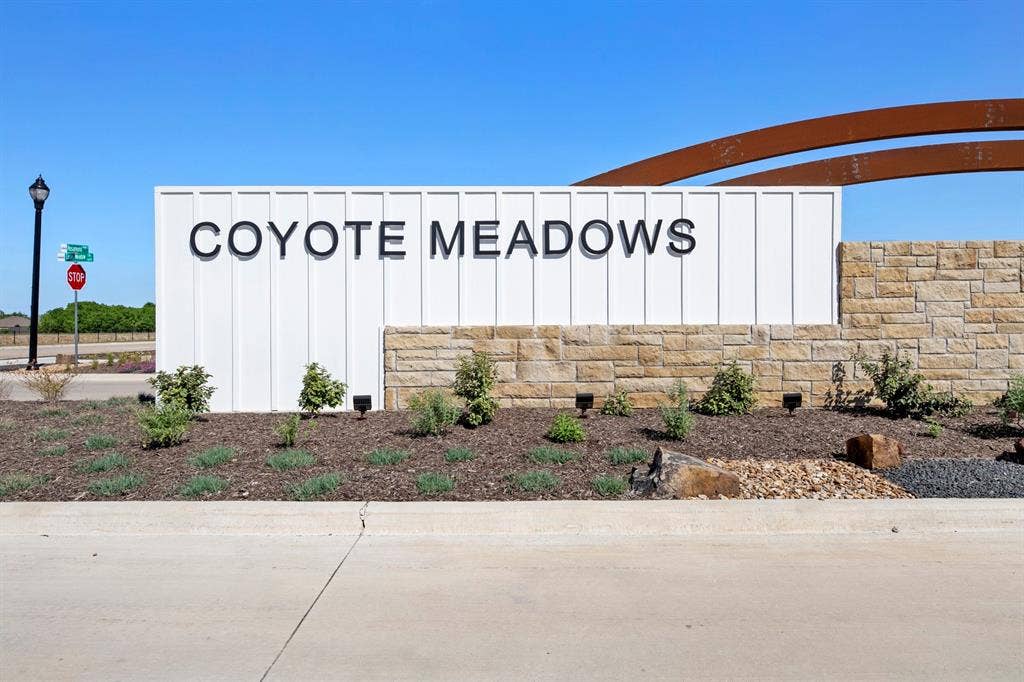 400 Cherry Creek Lane, Anna, TX 75409