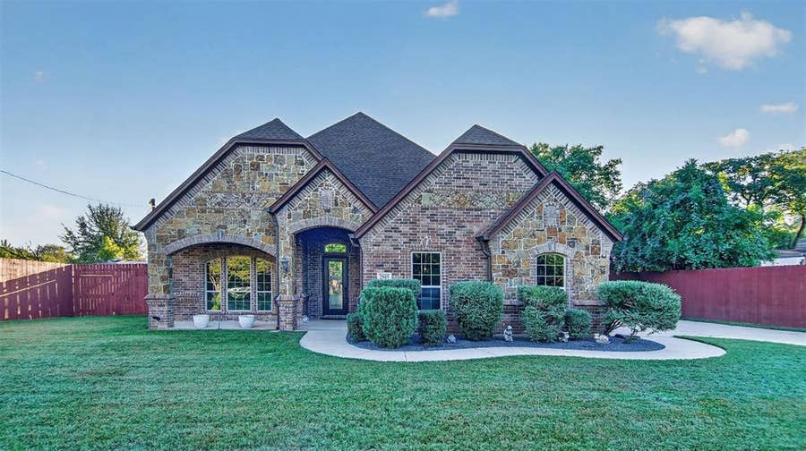 Property photo for 2915 Sutton Place, Southlake, TX