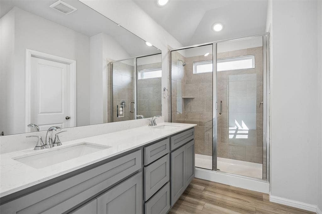 426 Lana Drive, Seagoville, TX 75159