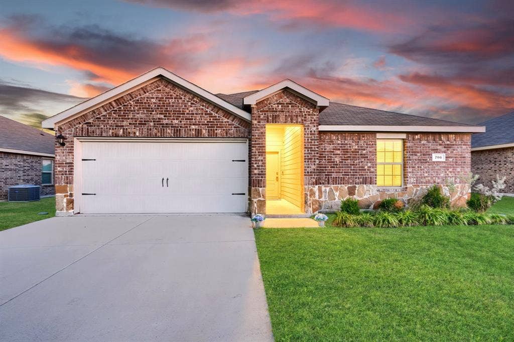 706 Heirloom Lane, Royse City, TX 75189 706 Heirloom Lane, Royse City, TX 75189