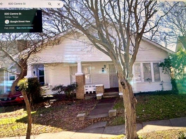 Property photo for 830 Centre Street, Dallas, TX