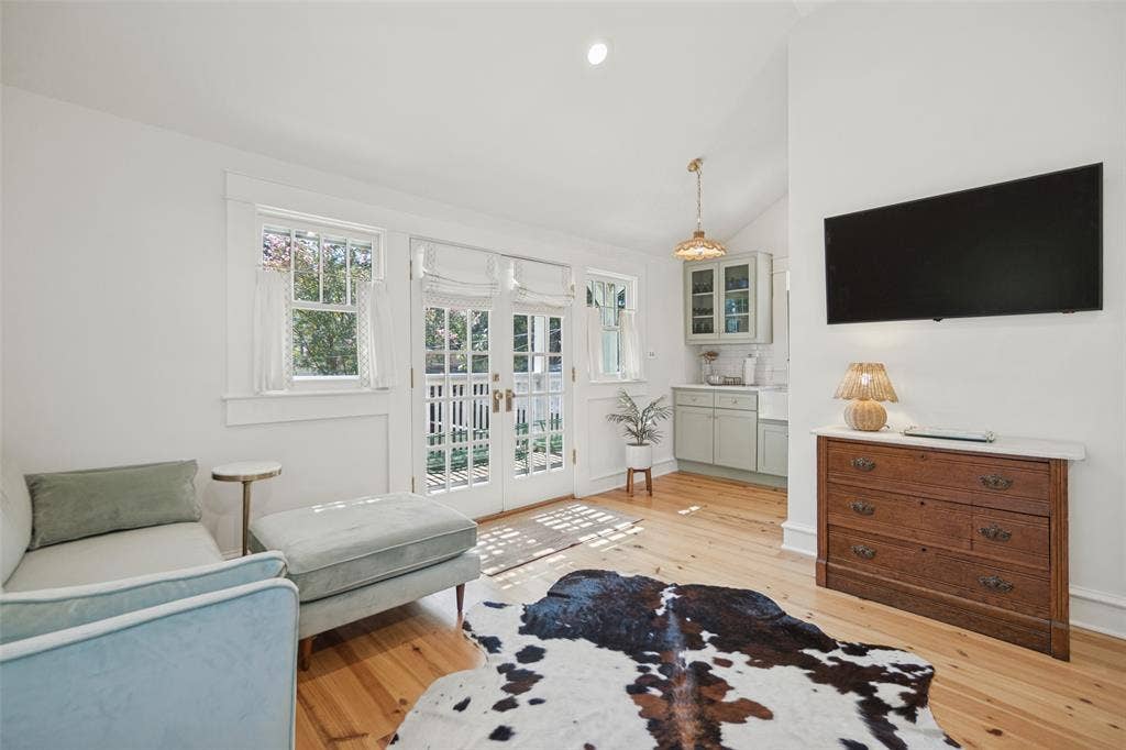 5507 Bryan Street, Dallas, TX 75206