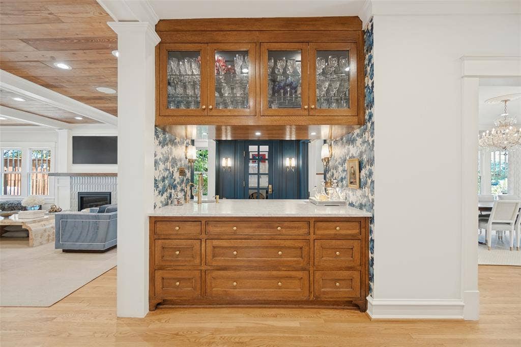 5507 Bryan Street, Dallas, TX 75206