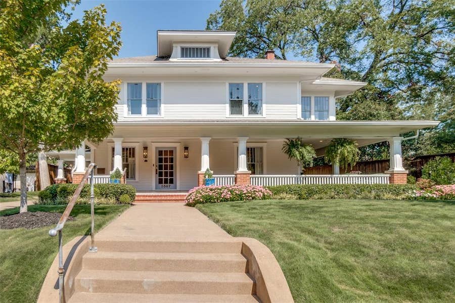 Property photo for 5507 Bryan Street, Dallas, TX