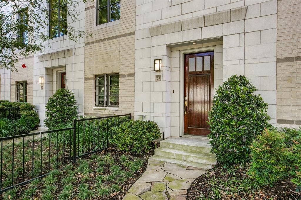 3210 Carlisle Street, #27, Dallas, TX 75204 3210 Carlisle Street, #27, Dallas, TX 75204