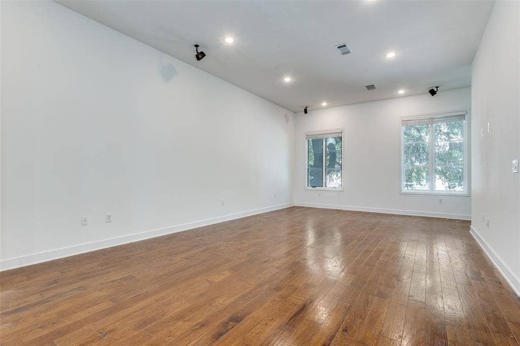 3210 Carlisle Street, #27, Dallas, TX 75204 3210 Carlisle Street, #27, Dallas, TX 75204