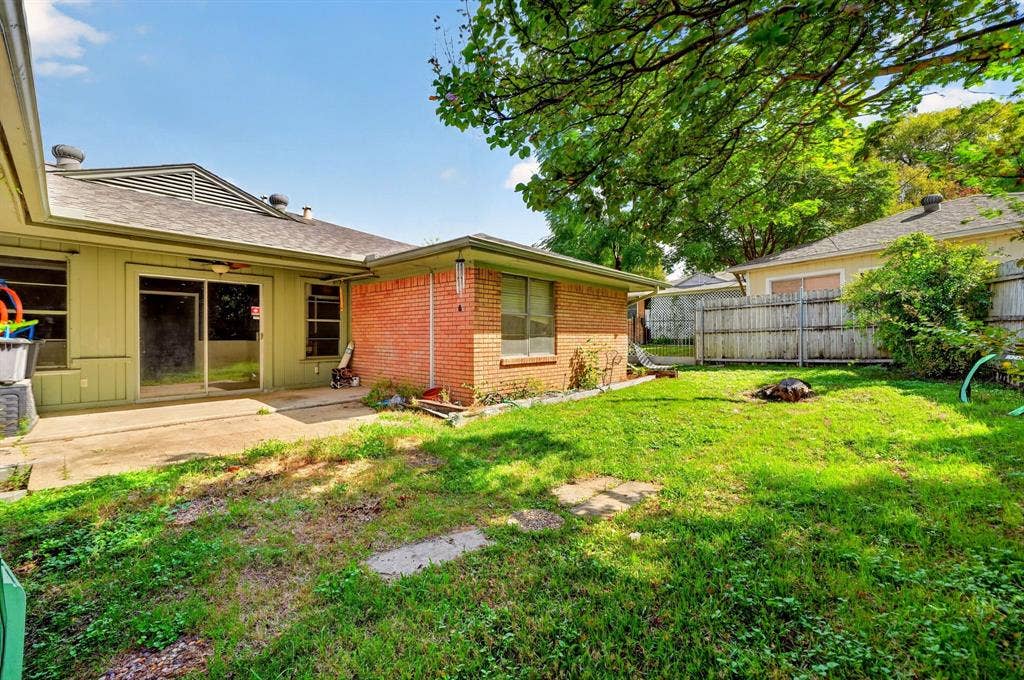 8150 Hunnicut Road, Dallas, TX 75228 8150 Hunnicut Road, Dallas, TX 75228