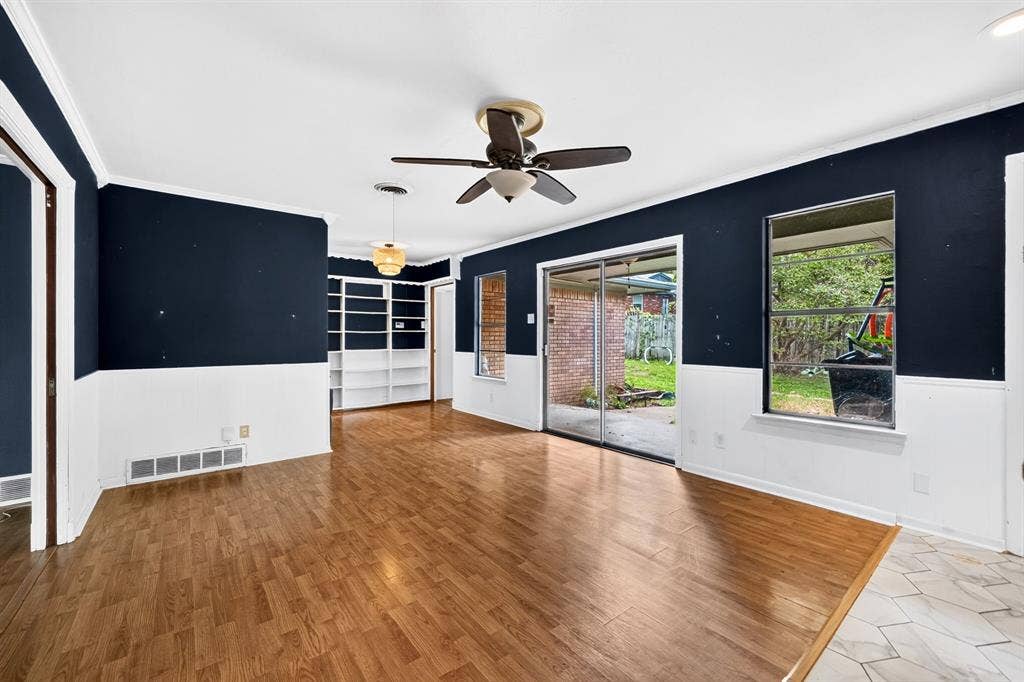 8150 Hunnicut Road, Dallas, TX 75228 8150 Hunnicut Road, Dallas, TX 75228