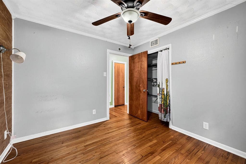 8150 Hunnicut Road, Dallas, TX 75228 8150 Hunnicut Road, Dallas, TX 75228