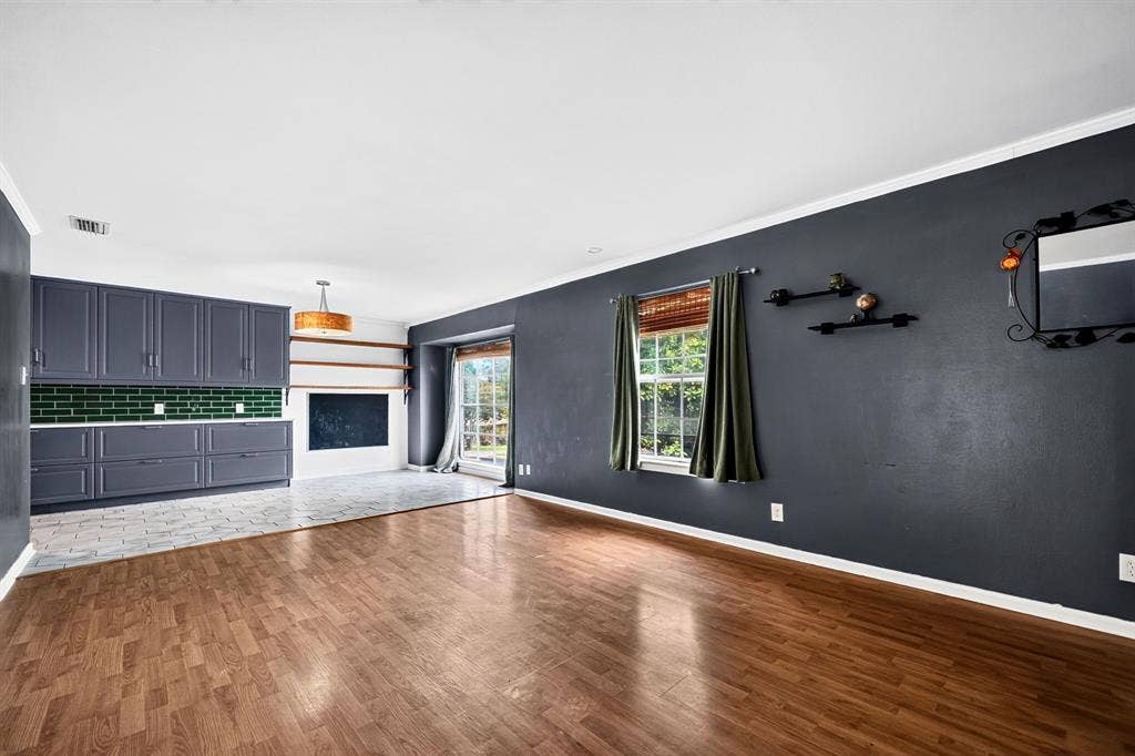 8150 Hunnicut Road, Dallas, TX 75228 8150 Hunnicut Road, Dallas, TX 75228