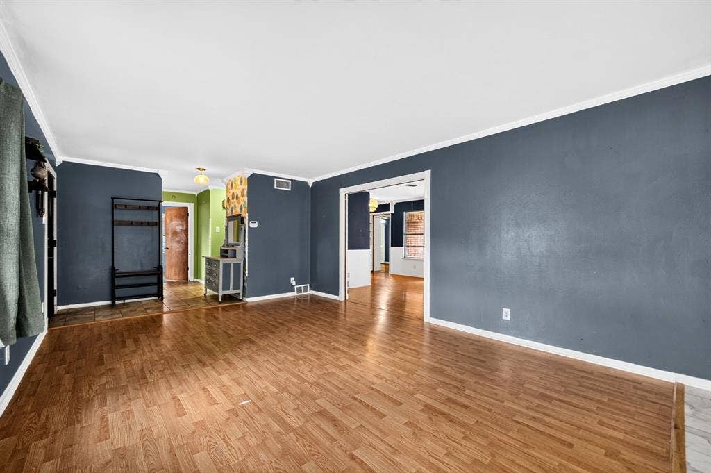 8150 Hunnicut Road, Dallas, TX 75228 8150 Hunnicut Road, Dallas, TX 75228