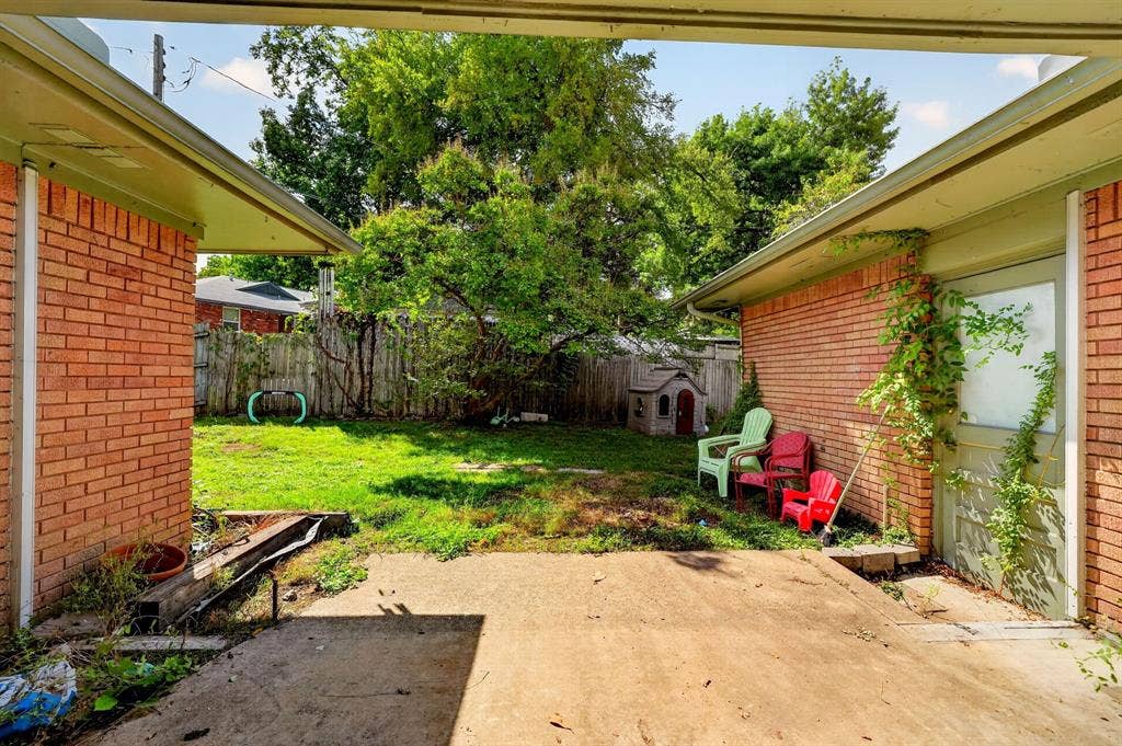 8150 Hunnicut Road, Dallas, TX 75228 8150 Hunnicut Road, Dallas, TX 75228