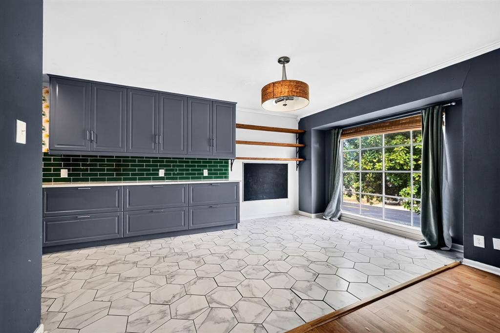8150 Hunnicut Road, Dallas, TX 75228 8150 Hunnicut Road, Dallas, TX 75228