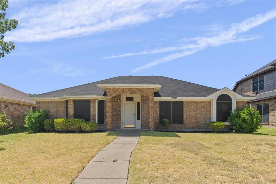 Property photo for 1001 Creek Valley Road, Mesquite, TX