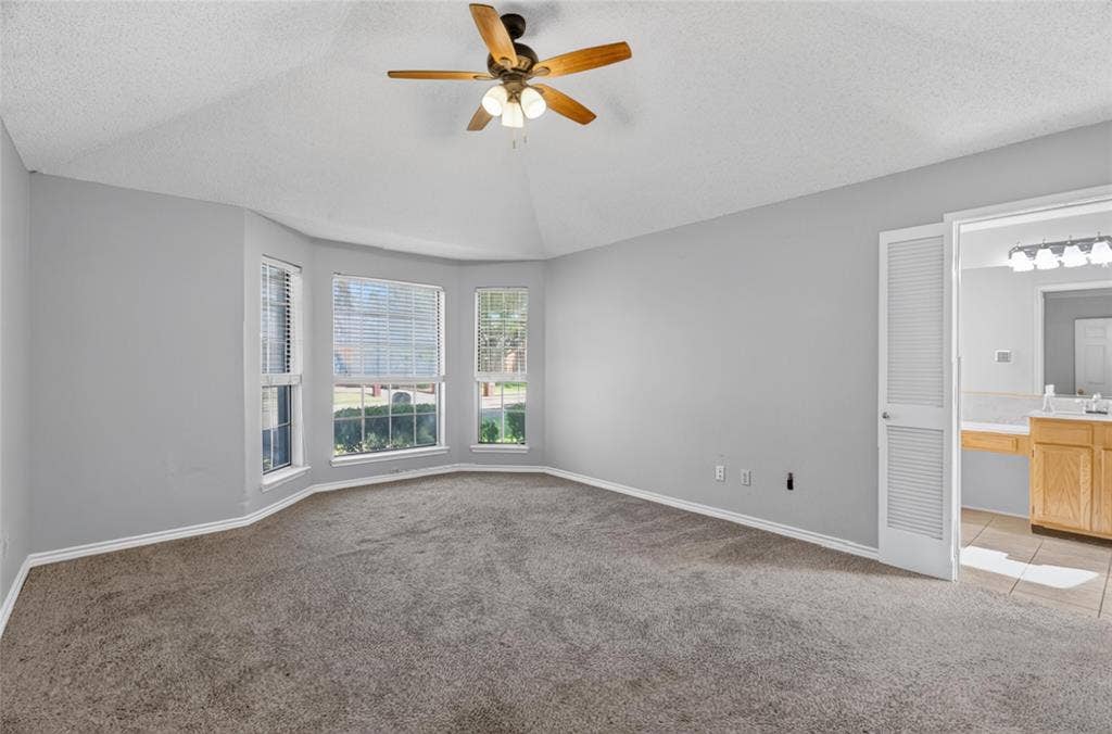 1001 Creek Valley Road, Mesquite, TX 75181 1001 Creek Valley Road, Mesquite, TX 75181