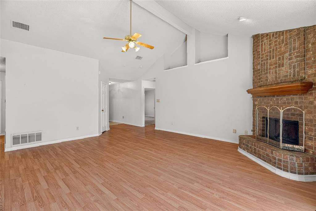 1001 Creek Valley Road, Mesquite, TX 75181 1001 Creek Valley Road, Mesquite, TX 75181