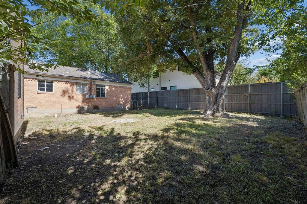 3802 Dunhaven Road, Dallas, TX 75220 3802 Dunhaven Road, Dallas, TX 75220