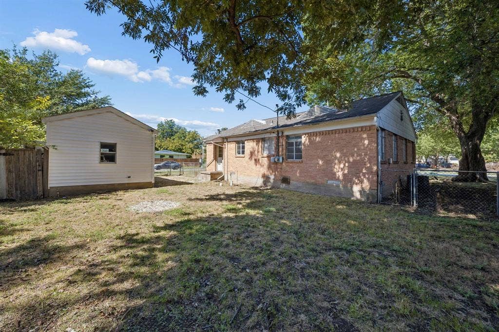 3802 Dunhaven Road, Dallas, TX 75220 3802 Dunhaven Road, Dallas, TX 75220