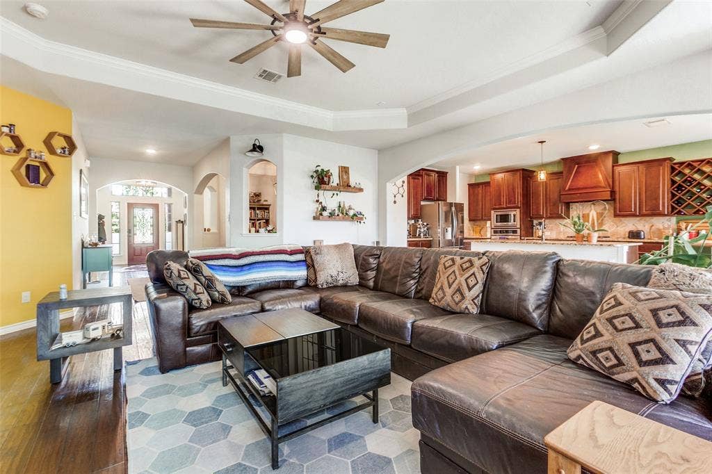 3003 Lily Lane, Heath, TX 75126 3003 Lily Lane, Heath, TX 75126
