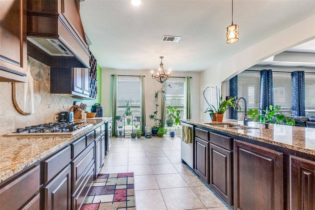 3003 Lily Lane, Heath, TX 75126 3003 Lily Lane, Heath, TX 75126