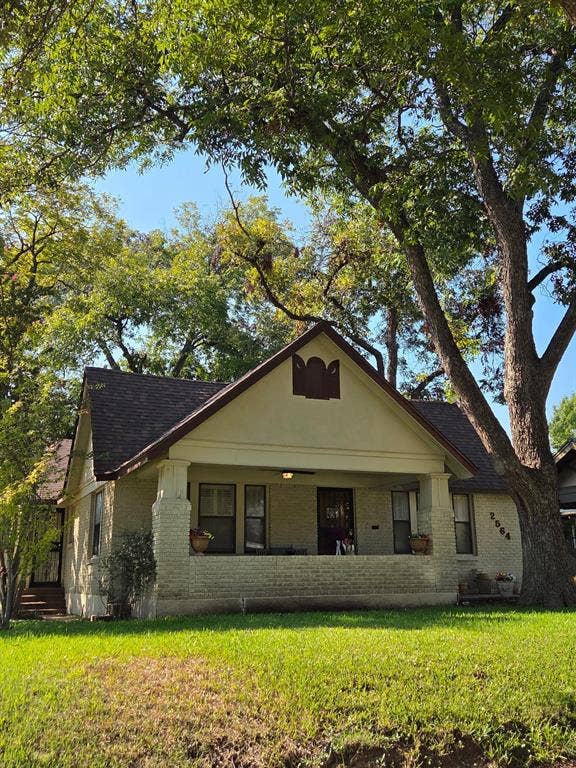 Property photo for 2564 Waits Avenue, Fort Worth, TX