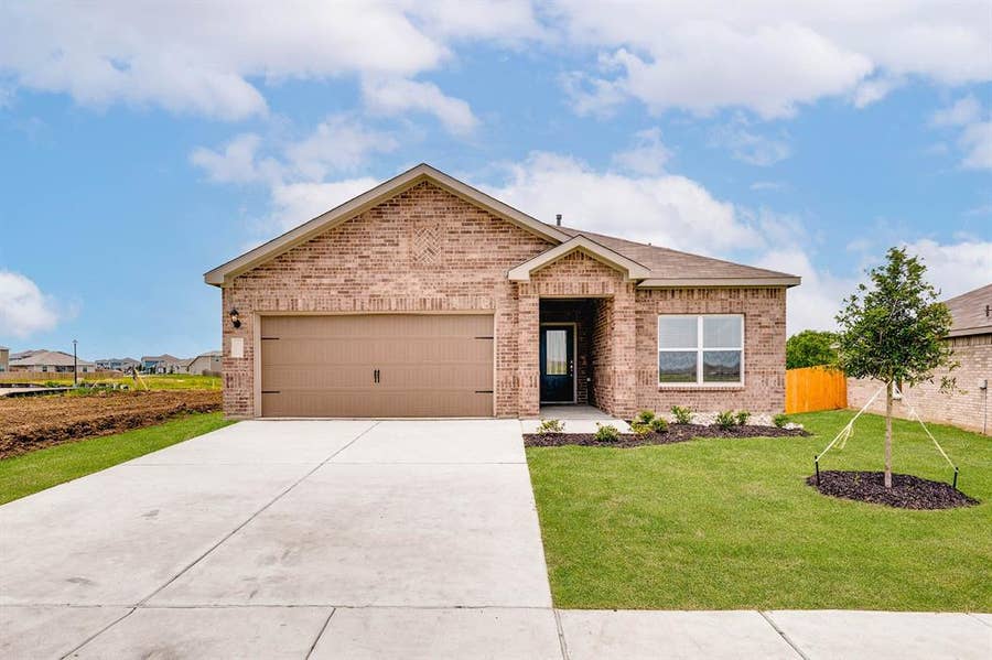Property photo for 119 Condie Russell Avenue, Venus, TX
