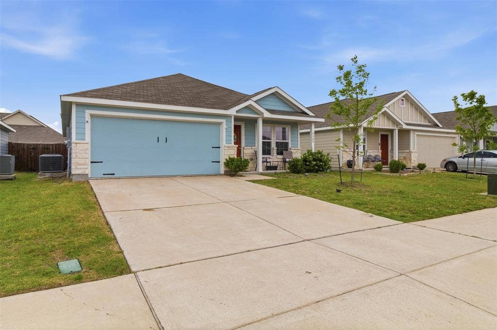 5309 Lavender Drive, Princeton, TX 75407 5309 Lavender Drive, Princeton, TX 75407