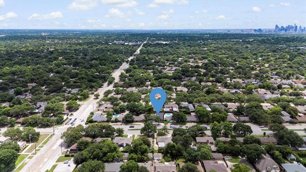 6330 E Lovers Lane, Dallas, TX 75214 6330 E Lovers Lane, Dallas, TX 75214