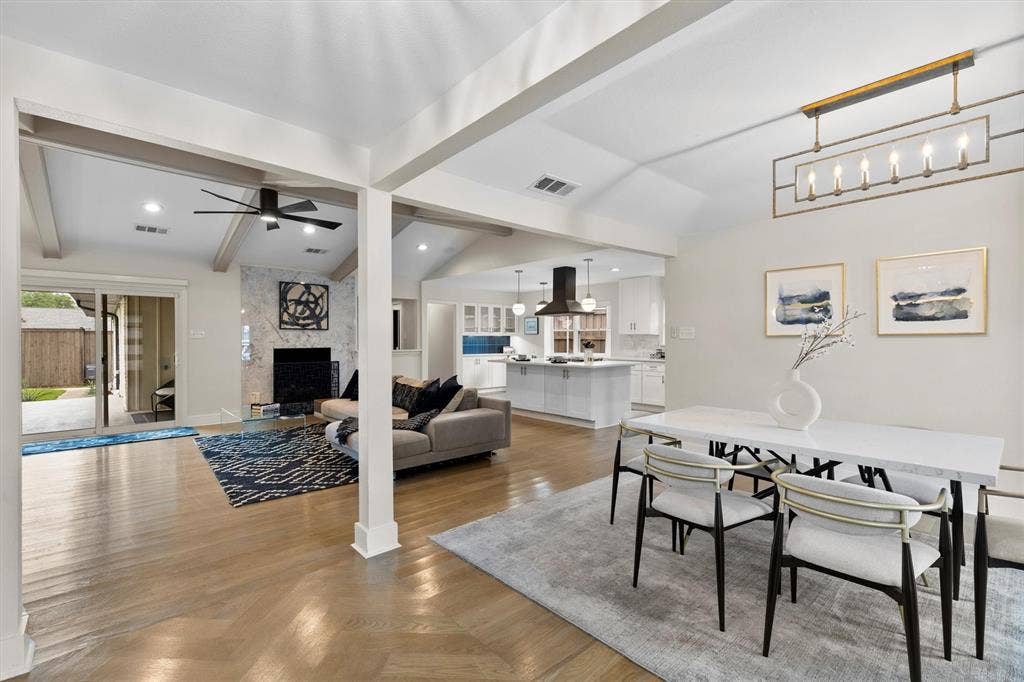 6330 E Lovers Lane, Dallas, TX 75214 6330 E Lovers Lane, Dallas, TX 75214