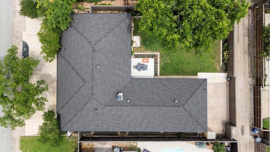 6330 E Lovers Lane, Dallas, TX 75214 6330 E Lovers Lane, Dallas, TX 75214