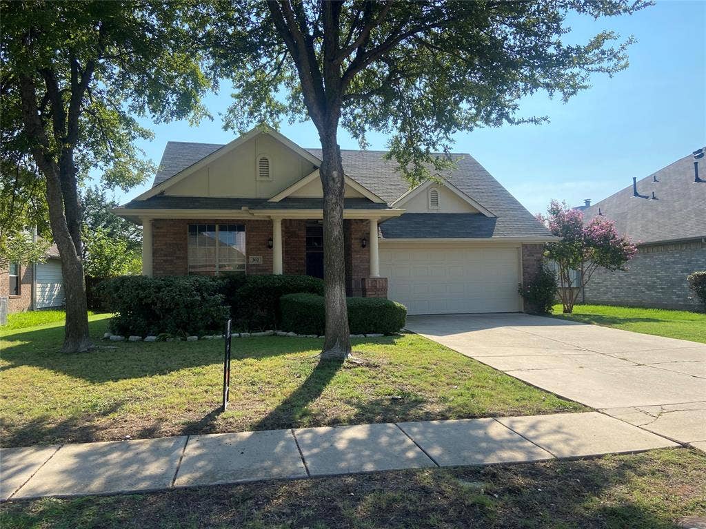 302 Crabapple Drive, Wylie, TX 75098