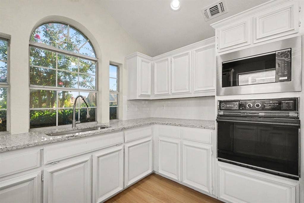 6505 Mission Ridge Road, Plano, TX 75023 6505 Mission Ridge Road, Plano, TX 75023