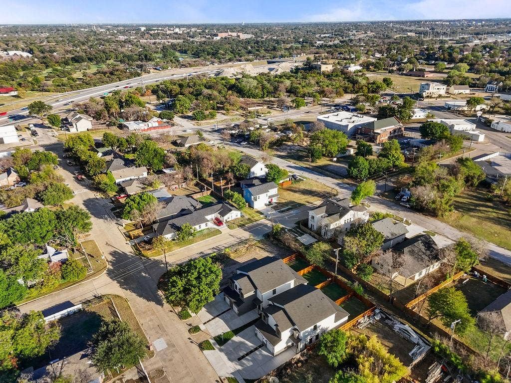 1628 & 1630 Bessie Street, Fort Worth, TX 76104