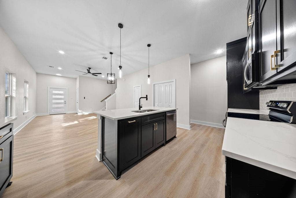 1628 & 1630 Bessie Street, Fort Worth, TX 76104