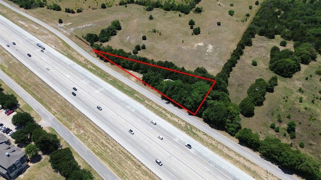 TBD S Interstate 35, Waxahachie, TX 75165 Additional content