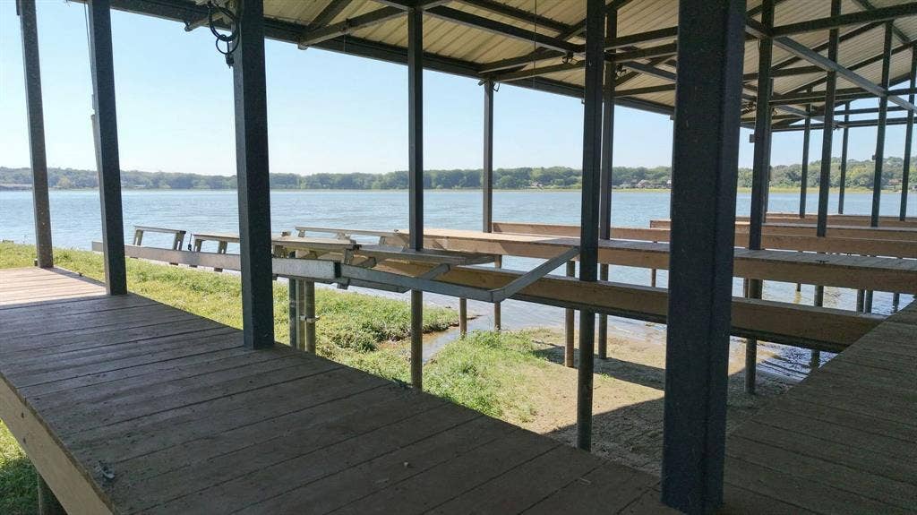 6923 Lakeshore Way, Malakoff, TX 75148