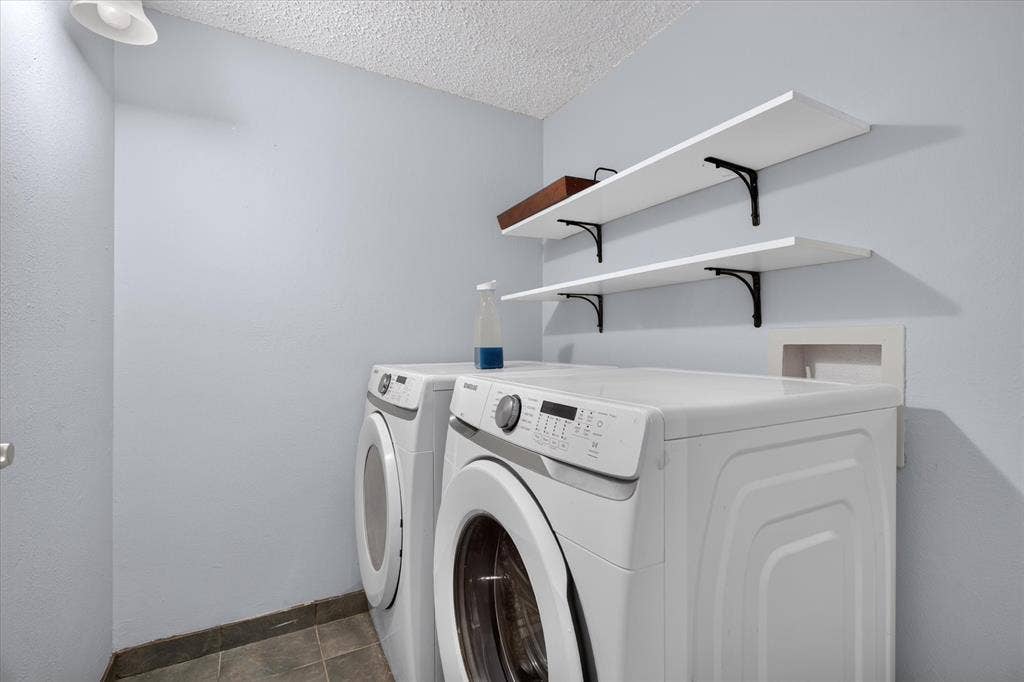 Washer and dryer convey to buyer!