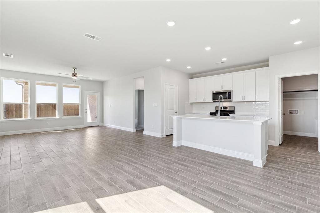 531 Magellan Road, Seagoville, TX 75159 Representative Photo - New Construction in Progress *
