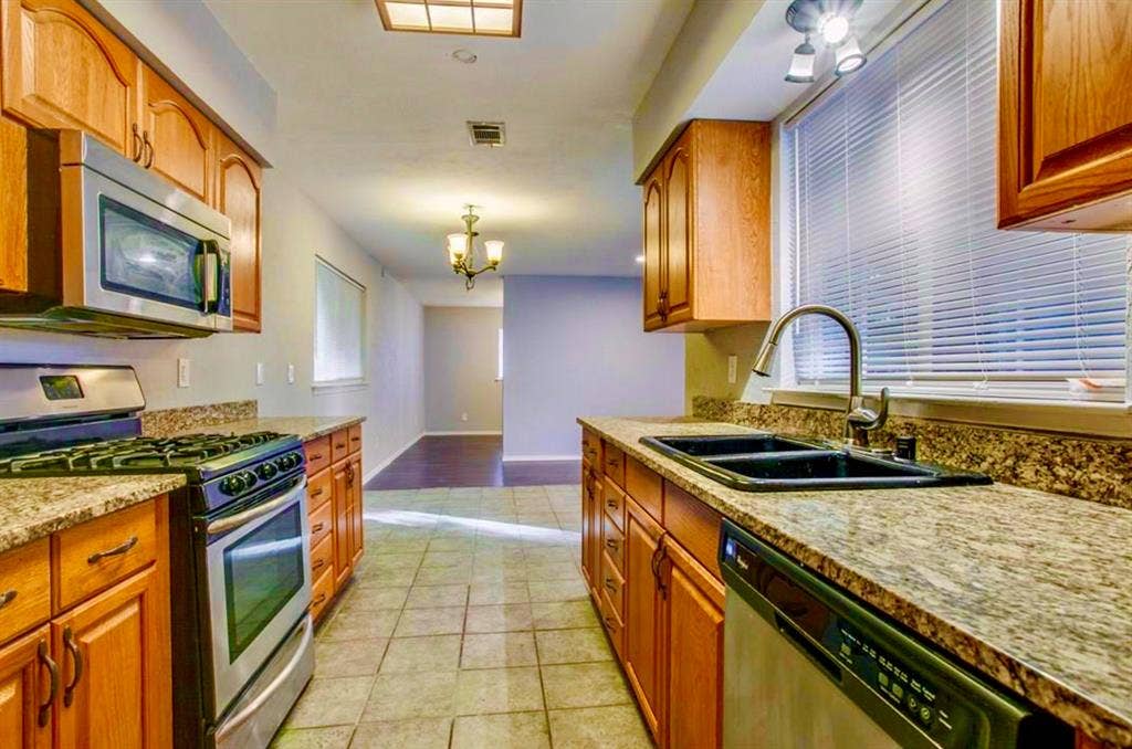 505 Melrose Drive, Richardson, TX 75080 505 Melrose Drive, Richardson, TX 75080